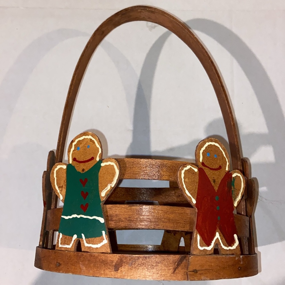 Vintage Gingerbread Man Basket